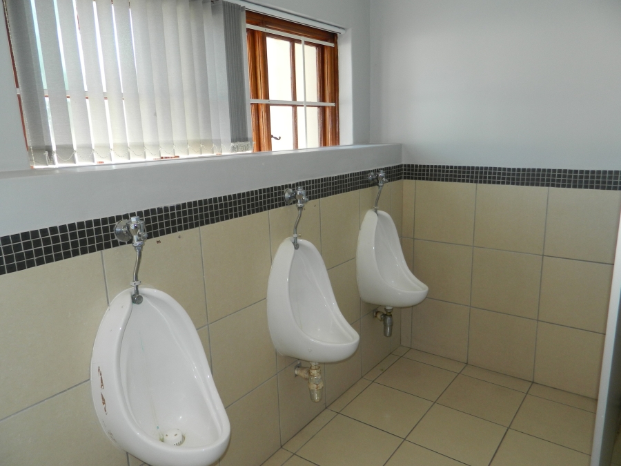 To Let commercial Property for Rent in Paarl Central Western Cape